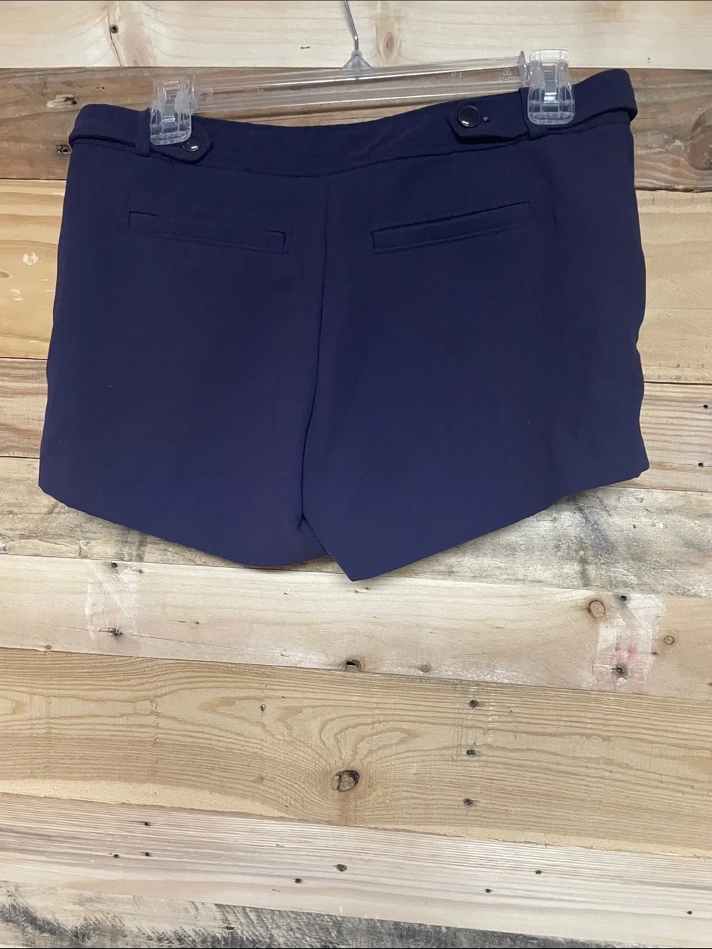 Banana Republic size 4 Low-rise 3” Dark Purple Lightweight Shorts with Pockets